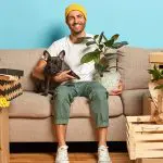 Se planejar financeiramente é um passo fundamental na tomada de decisões importantes da vida.