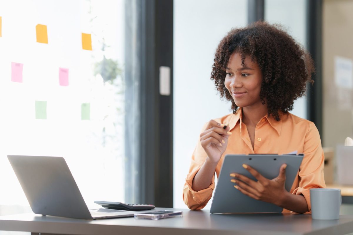 Ranking da Forbes de melhores empresas do mundo para mulheres tem 6 brasileiras; veja lista João Santos