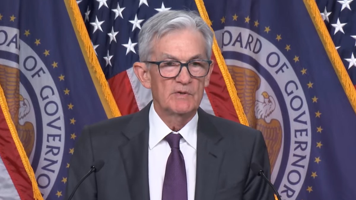 Fed reduz juros em 0,25 ponto porcentual, conforme esperado pelo mercado Daniela Frabasile