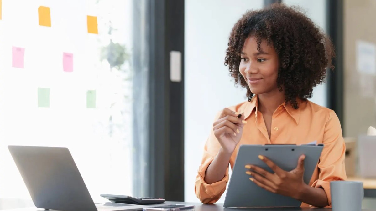 Mulheres são 35,4% dos profissionais no mercado financeiro e apenas 5,4% dos CEOs João Santos