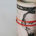 Com a repercussão negativa, o governo voltou atrás e manteve em zero a alíquota do IOF sobre aplicação de investimentos de fundos nacionais no exterior. Foto: Pexels