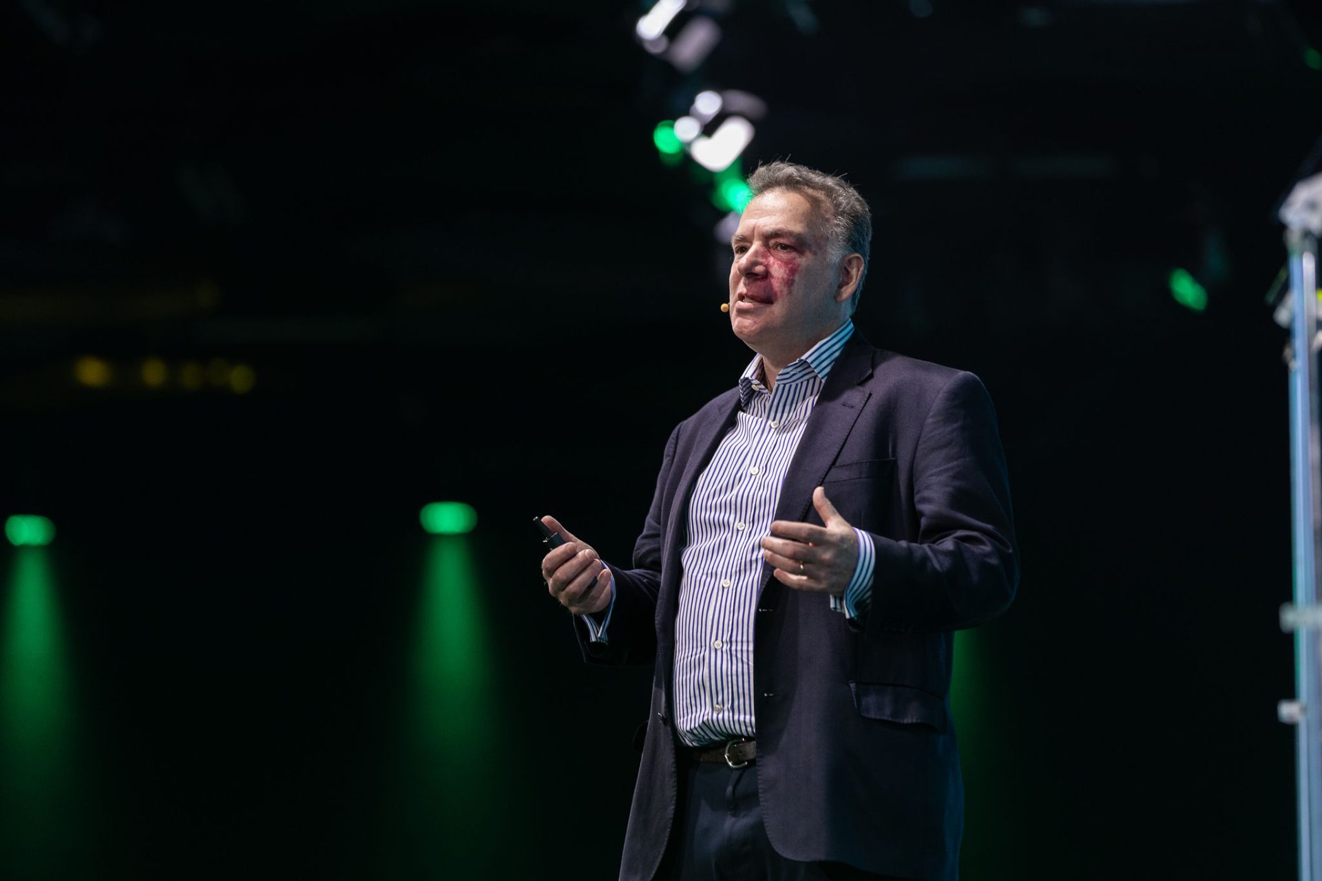 4 lições dos maiores investidores do mundo, segundo o jornalista William Green Daniela Frabasile