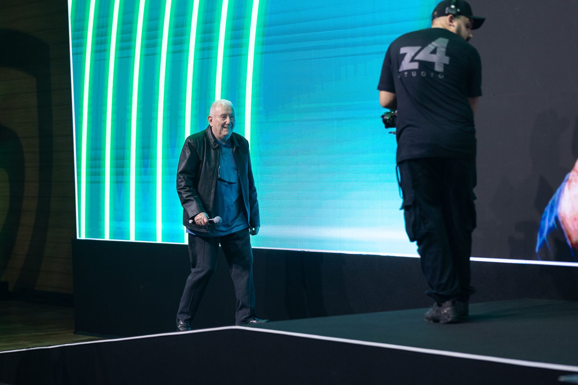 É hora de comprar ações? E dólar? O que acontece se os dividendos forem tributados? Luiz Barsi responde Daniela Frabasile