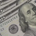 "Em diferentes métricas de paridade de poder de compra, o dólar está muito, muito alto", afirmou Kenneth Rogoff. Foto: Valter Campanato/Agência Brasil