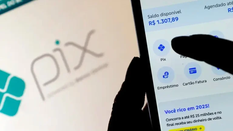 Aplicativo bancário para pagamento financeiro em Pix. Foto: Bruno Peres/Agência Brasil