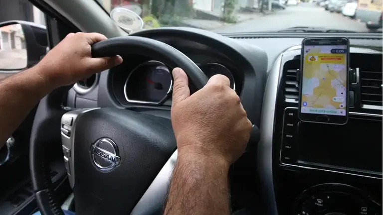 Motorista de aplicativo. Foto: Rovena Rosa/Agência Brasil