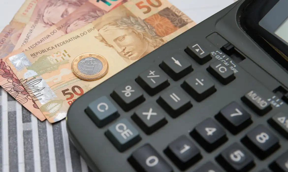 Para os 29 países da América Latina e Caribe, o Banco Mundial prevê crescimento de 2,3% em 2025 e 2,5% no ano seguinte. Foto: Marcello Casal Jr/Agência Brasil