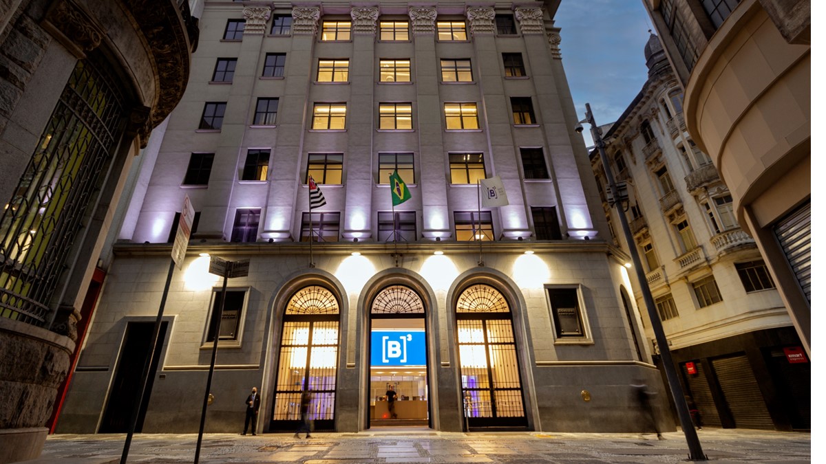 B3 recebe autorização da CVM para iniciar operações pelo Regime Fácil João Santos