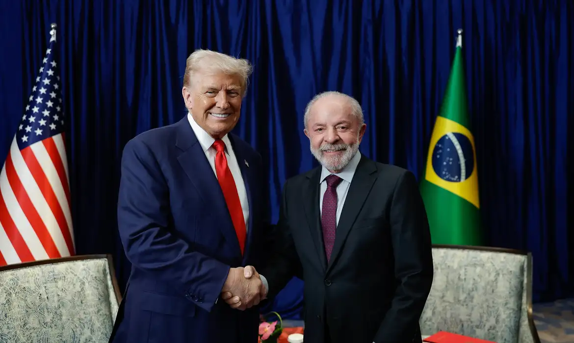 Os presidentes Donald Trump e Luiz Inácio Lula da Silva. Foto: Ricardo Stuckert/PR