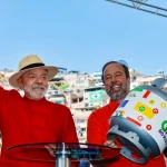 Presidente da República, Luiz Inácio Lula da Silva, e o ministro de Minas e Energia, Alexandre Silveira, durante cerimônia de anúncio do Programa “Gás do Povo”. Foto: Ricardo Stuckert/PR