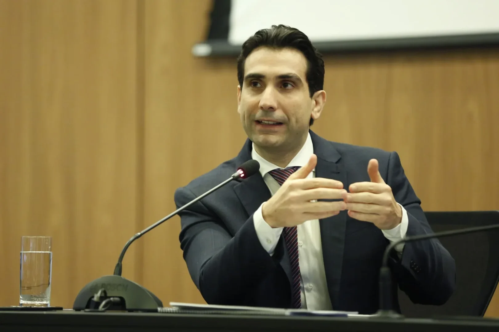 Gabriel Galípolo, Presidente do Banco Central, em coletiva de imprensa nesta quinta-feira, 18 (Crédito: Raphael Ribeiro/BC)