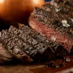 Carne assada. Foto: Freepik