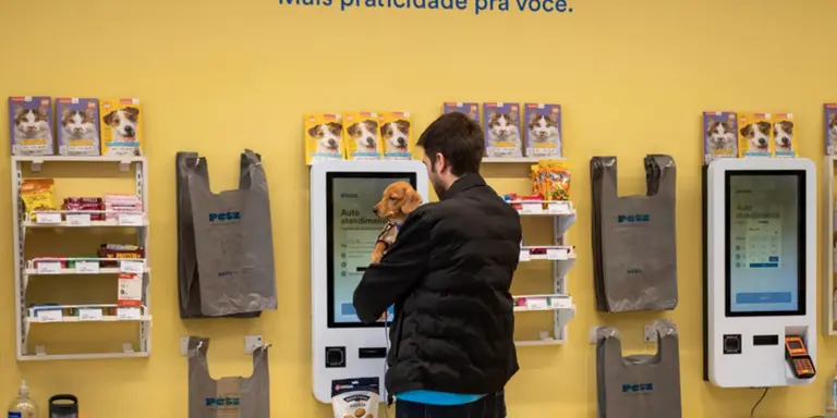 Após união entre Petz e Cobasi, o que acontece com suas ações?. Foto: Divulgação/Petz