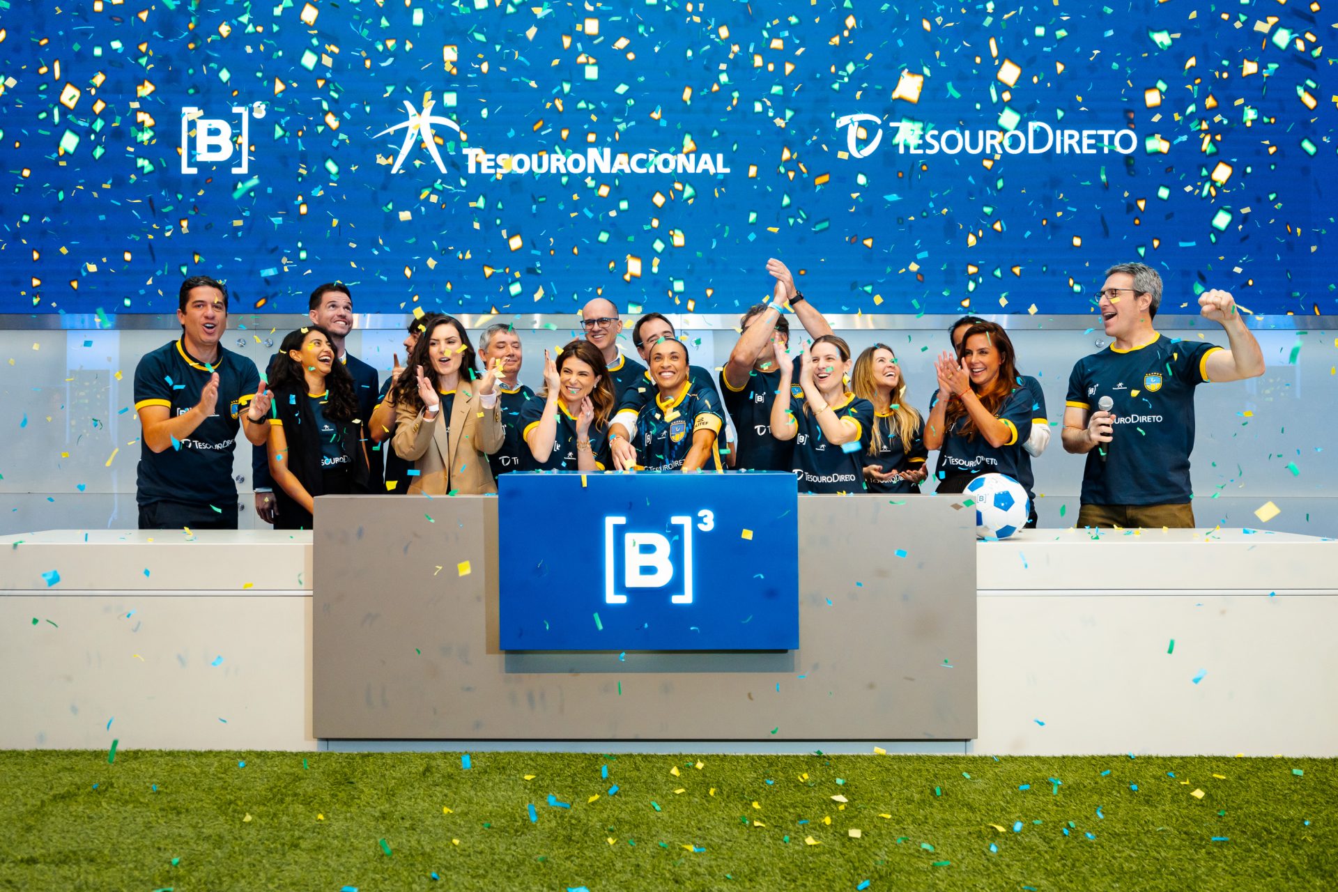 Com Marta como embaixadora, Tesouro Direto lança campanha para aproximar os investimentos dos brasileiros João Santos