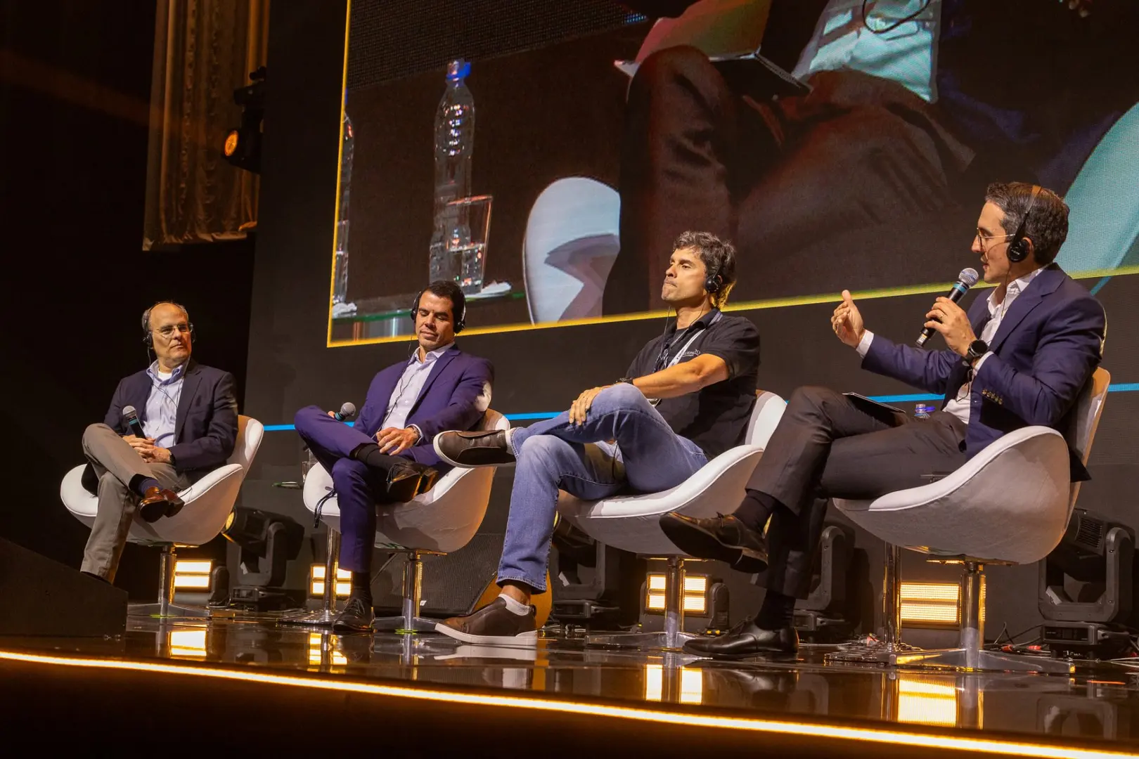 Gestores discutem perspectivas para investimentos em renda variável na Expert XP 2026. Foto: Divulgação