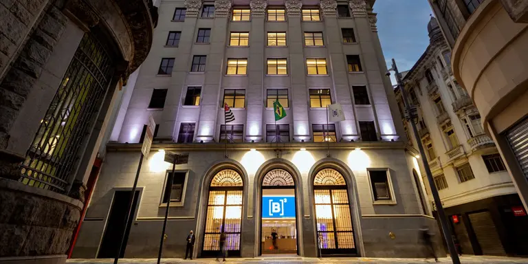 B3 registra alta de 12% no lucro líquido por ação no terceiro trimestre de 2025. Foto: Divulgação